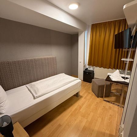 Hotel Eurocity Bruchköbel Eksteriør billede