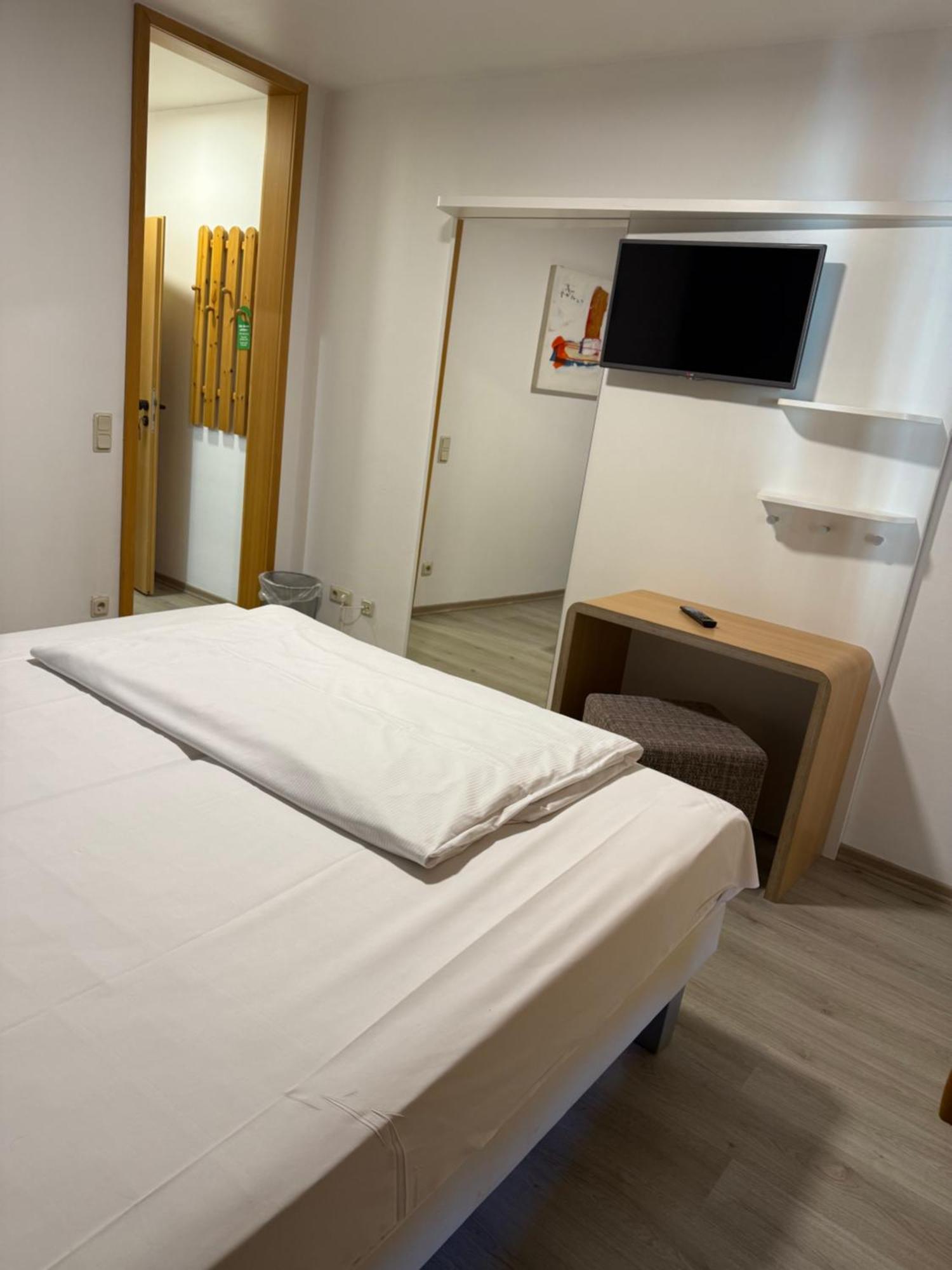 Hotel Eurocity Bruchköbel Eksteriør billede